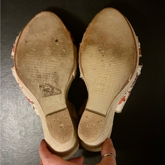 Spring Wedges, size 36 (5.5) - Picture 5 of 13